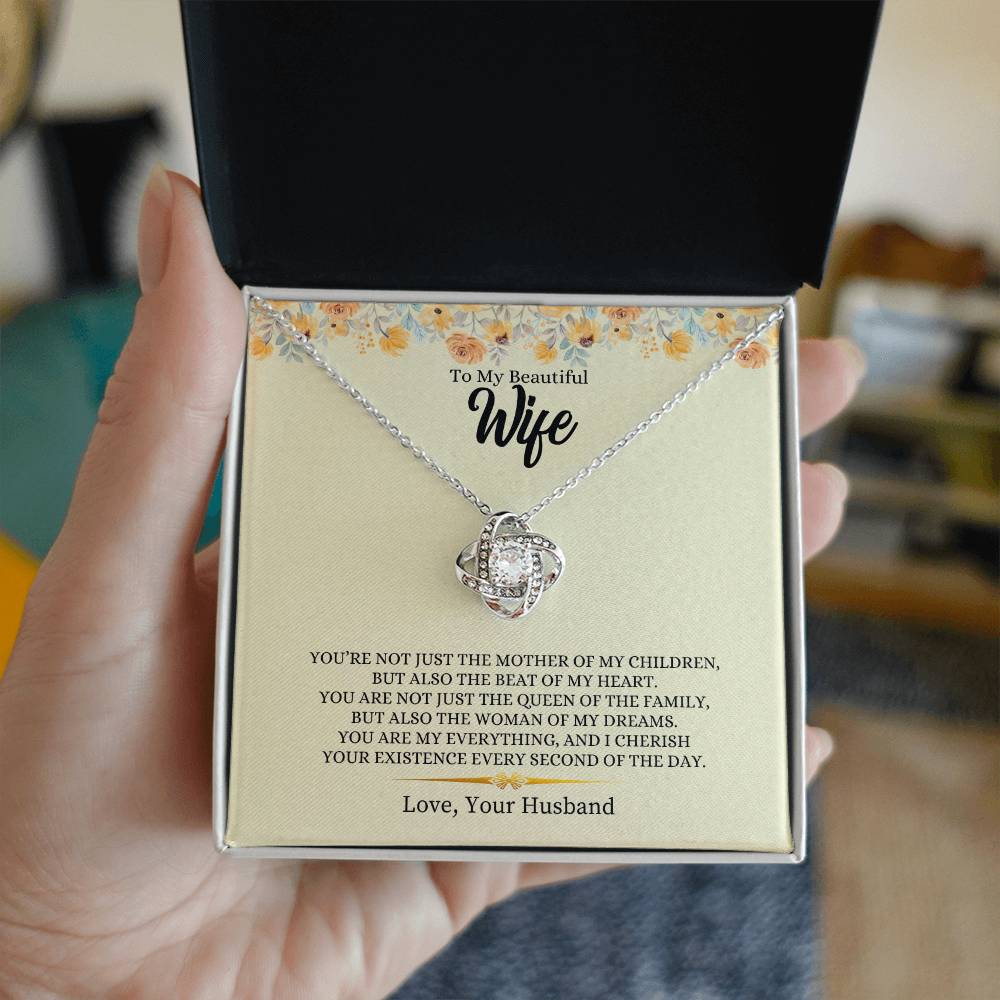 To My Beautiful Wife | Love Knot Necklace